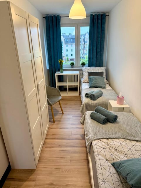 Bed, Photo of the whole room, Bedroom, towels, wardrobe