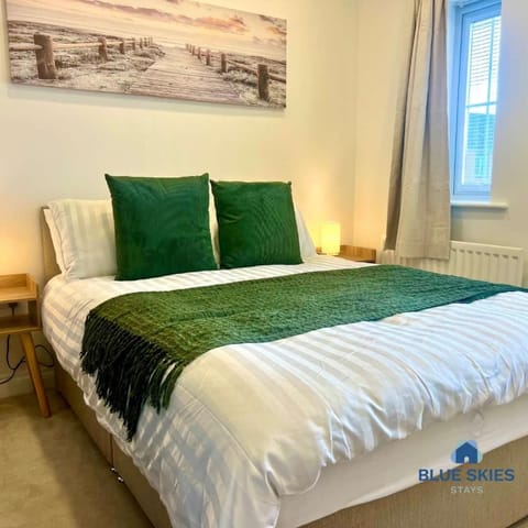 Gardenia House By Blue Skies Stays House in England