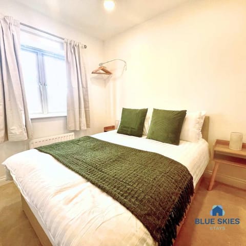 Gardenia House By Blue Skies Stays House in England