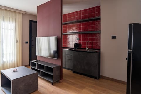 Communal lounge/ TV room, TV and multimedia, Kitchen or kitchenette, Evening entertainment