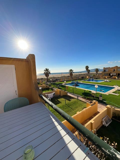 Property building, Beach, Garden view, Pool view, Sea view, Swimming pool, Breakfast
