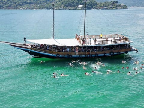Casa No Centro de Angra da Glaucia House in Angra dos Reis