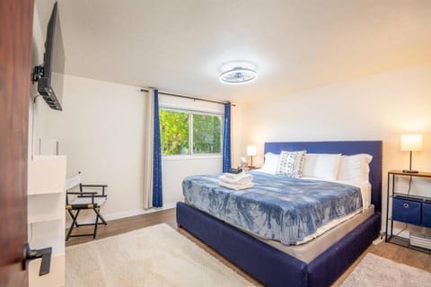 Cozy 3-Bedroom Townhome - 3 Miles from OSU! House in Corvallis