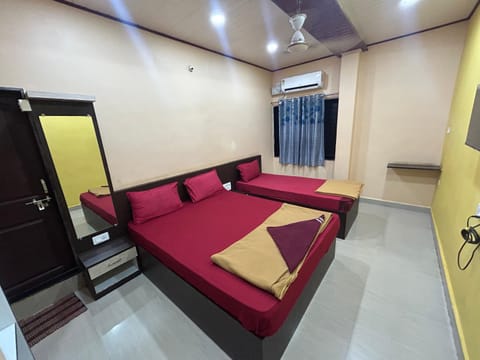 TV and multimedia, Bedroom, air conditioner