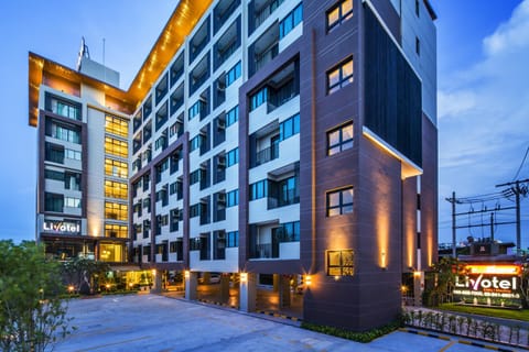 Property building, Facade/entrance, On site, Sunset