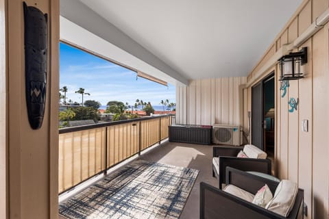 Kona Plaza#409 House in Holualoa