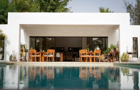 Patio, Day, Dining area, Pool view, Swimming pool, sunbed