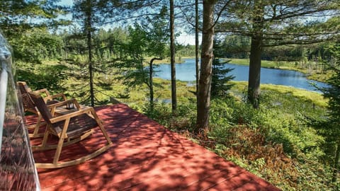 3 Secluded amazing spots on your own Private Pond House in Adirondack Mountains