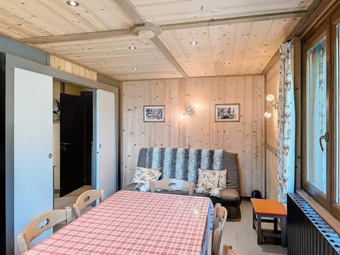 Appartement chalet 6 pers, proche pistes, parking - FR-1-417-168 Apartment in Villarembert