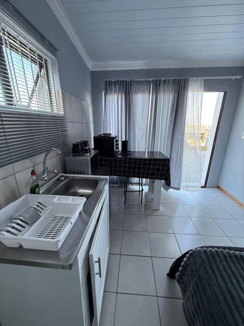 Lion's Cave 2 Apartment in Western Cape