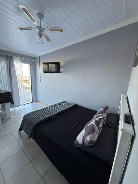 Lion's Cave 2 Apartment in Western Cape