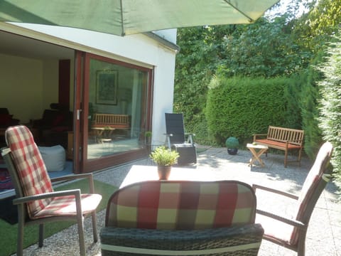 Balcony/Terrace, Garden view