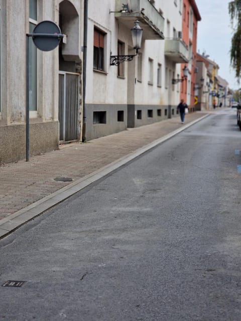 Property building, Street view