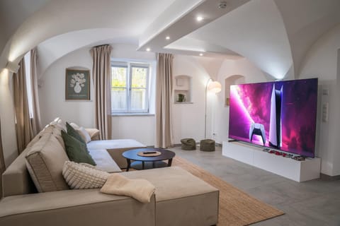 TV and multimedia, Living room