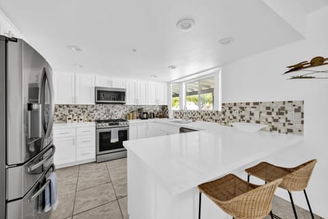 Casa Cosmic - Hot Tub & Fire Pit home House in Joshua Tree