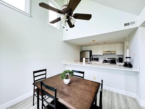 Bay Tree beautiful 1BR apartment Apartment in Little River