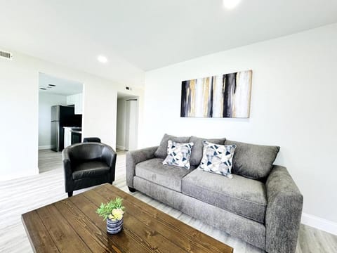 Bay Tree beautiful 1BR apartment Apartment in Little River