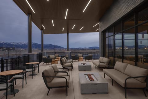 Patio, Natural landscape, View (from property/room), Balcony/Terrace, Mountain view