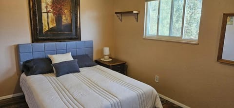 Spacious home away from home! Villa in Pueblo