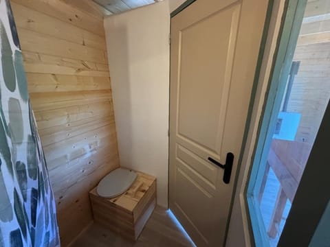 Cabane du domaine du morbues Chalet in Switzerland