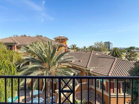 Property building, Patio, Day, View (from property/room), Balcony/Terrace, On site, Pool view, Swimming pool