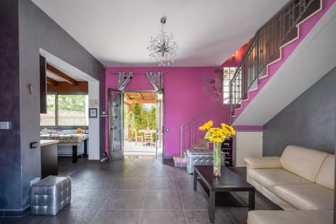 Property building, Living room