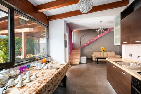 Elysium Luxe Suites Bed and Breakfast in Porto Cesareo