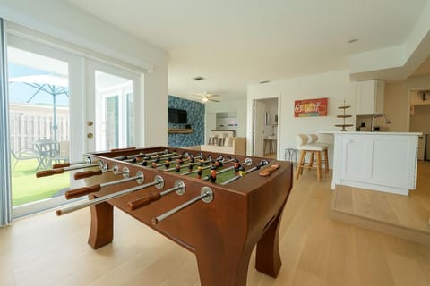 Communal lounge/ TV room, Game Room, Evening entertainment