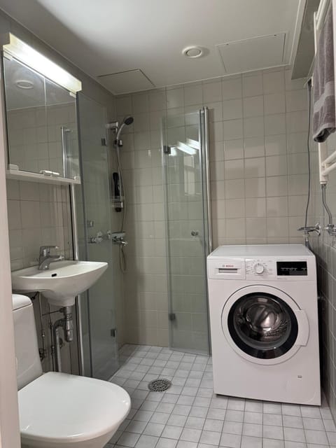 Shower, Bathroom, washing machine