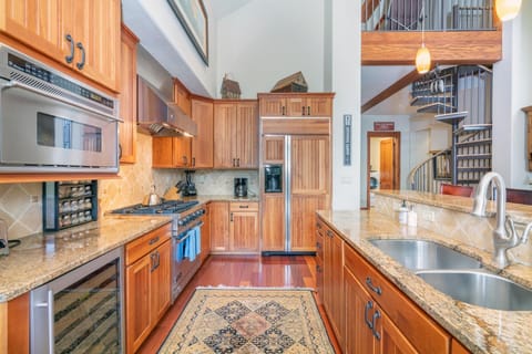 Tramontana 6 - Tramontana Hill Apartment in Telluride