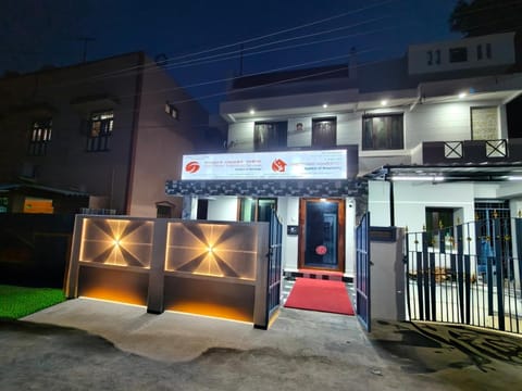 Property building, Night