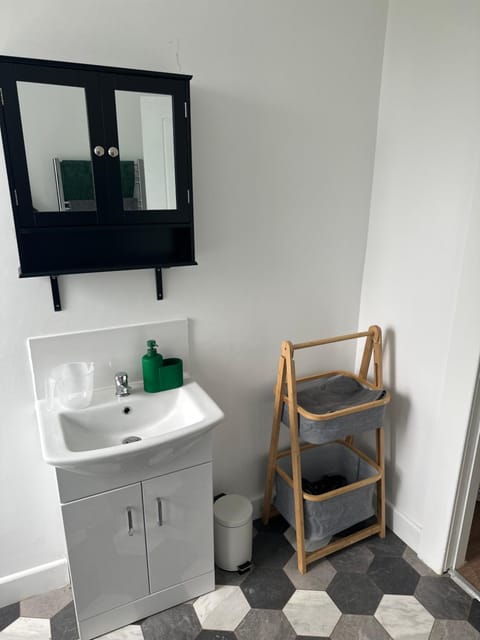 Apartment 3 Shipley Apartment in Bradford