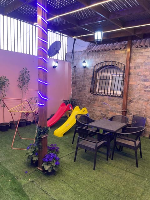 Patio, Seating area