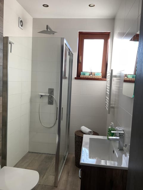 DOMEK NA WZGÓRZU Kołobrzeg -Budzistowo Villa in West Pomeranian Voivodeship, Poland