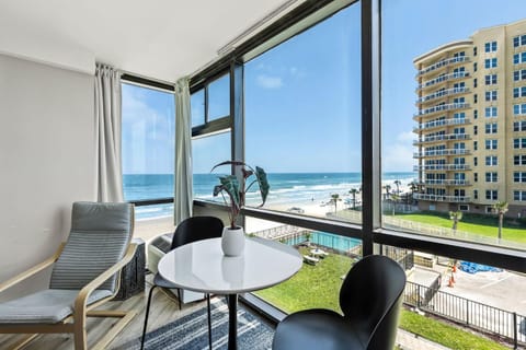View (from property/room), Pool view, Sea view