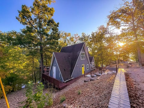 Private Lakefront Home wDockKayaks4BD2BA-12PP House in Sunrise Beach