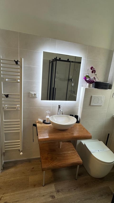 casa particular 40-relax e comodità con posto auto Apartment in Trieste