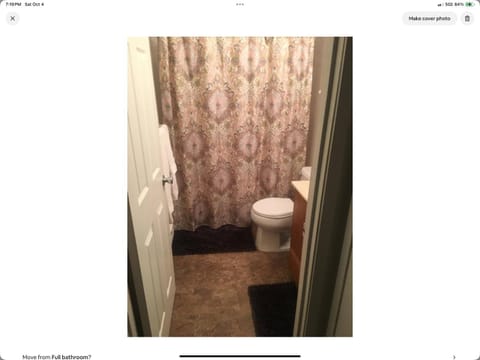 Contemporary Marine 2bed 1bath apartment in Kent Apartment in Des Moines