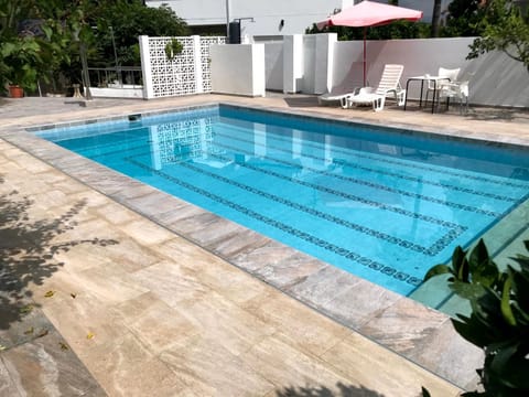 Swimming pool
