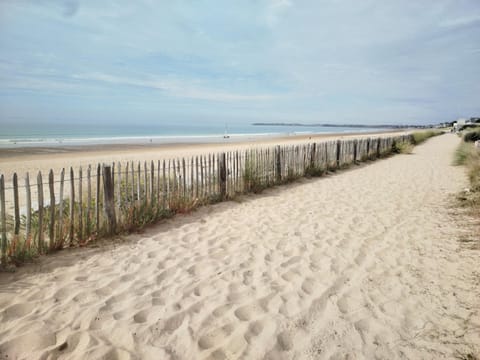 Les Galets Apartment in Jullouville
