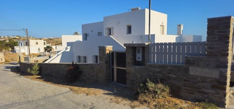 Neighbourhood, View (from property/room)