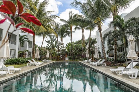 Day, Garden, Garden, Garden view, Pool view, Swimming pool, Swimming pool, sunbed
