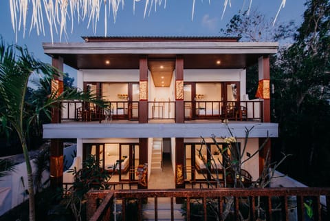 Property building, Balcony/Terrace