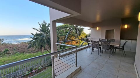 Patio, Natural landscape, Sea view