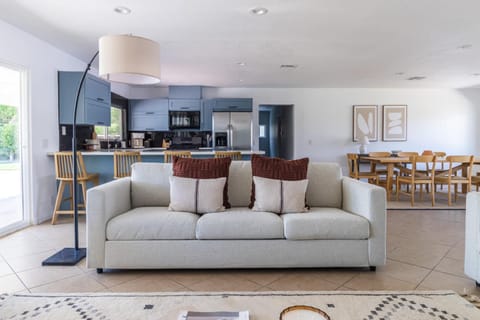 The Casa Geatway 18 sleepers Villa in Palm Springs