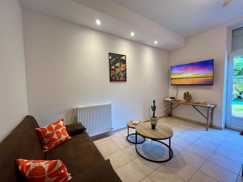 TV and multimedia, Living room, heating