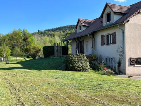 Property building, Patio, Spring, Day, Mountain view, Sunrise