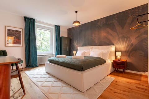 Chesterfield Suite 3 Bedroom Apartment Zurich Apartment in Zurich City