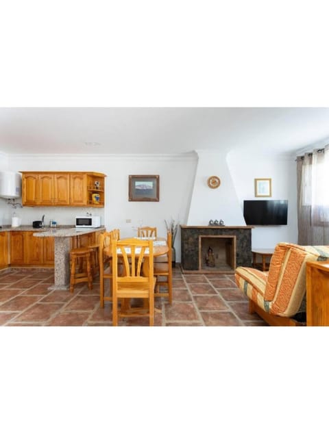 Communal lounge/ TV room, Living room, Dining area, pet friendly