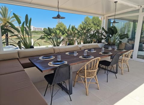 Off site, Balcony/Terrace, Dining area